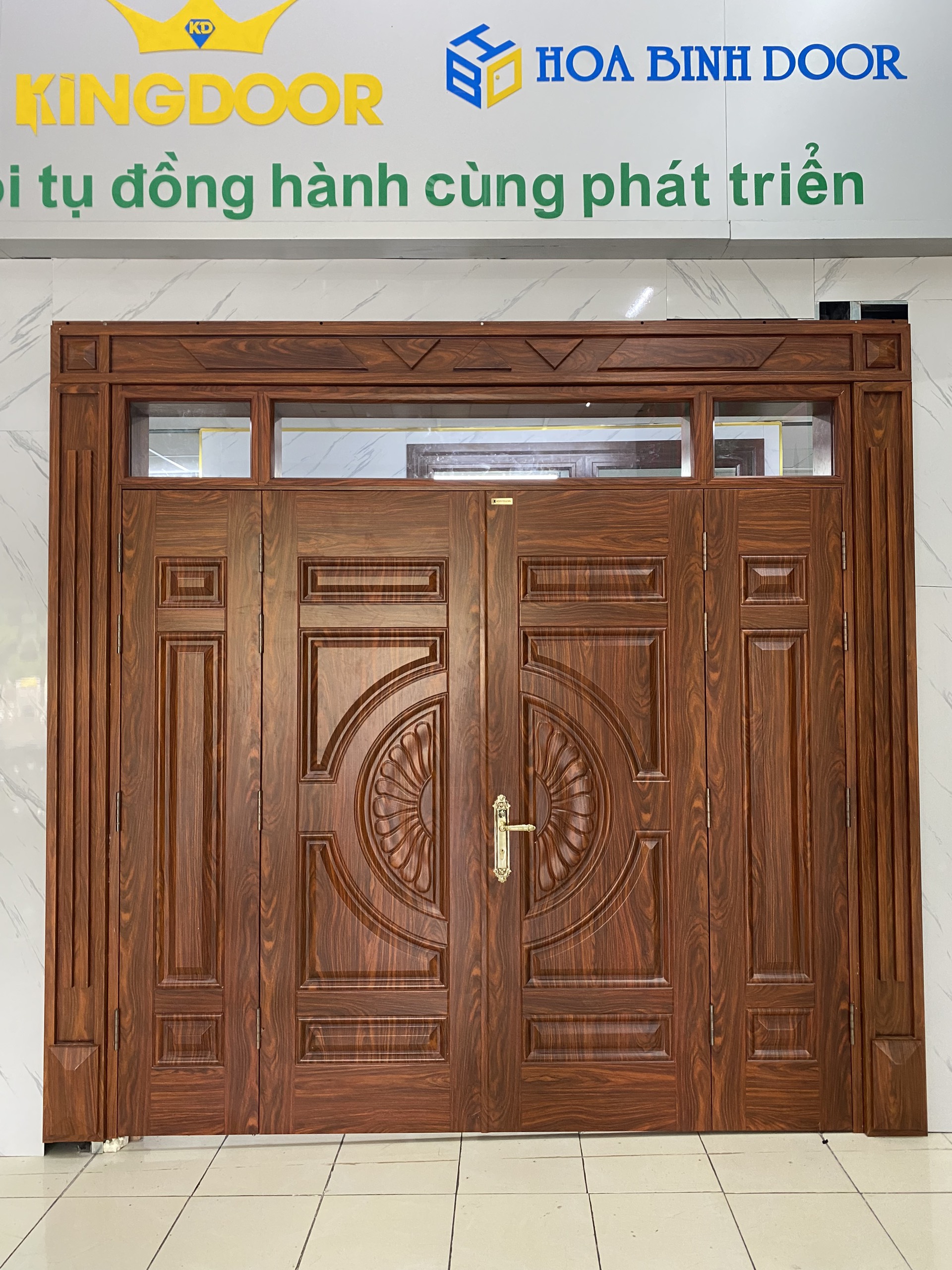 Báo giá cửa thép vân gỗ tại Ninh Thuận